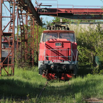 Abdeckung unter der Waggonfabrik