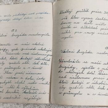 Spitzenschiff 9z10ti...