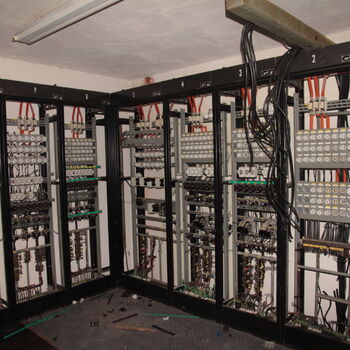 Remote chemical production building Remote chemical production building