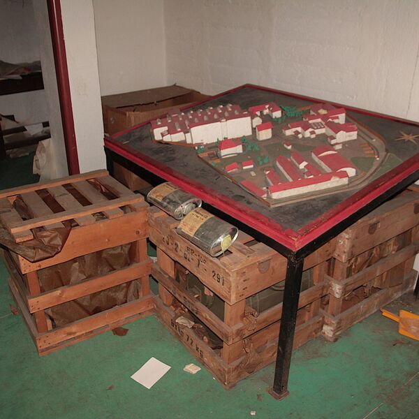 CO shelter under the refrigeration plant