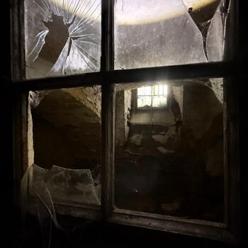 Palác u tlustého pána & přilehlý kolchoz