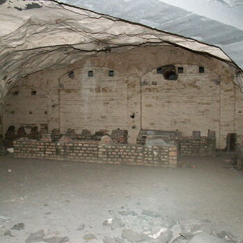 Richard Underground Factory