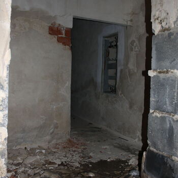 What is this place? An abandoned hotel?