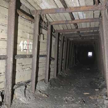 Proč se tu přestalo těžit? Opuštěné doly...