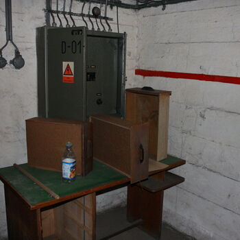 The terrifying underground! A semi-functional factory