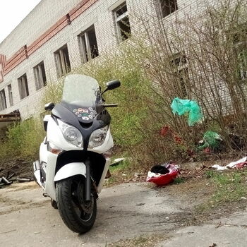 motorová koloběžka kolová vozidla vozidlo přeprava motorová koloběžka kolová vozidla vozidlo přeprava