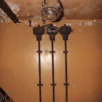 Kryt CO under the mound