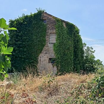 Italien verlassene Orte anders