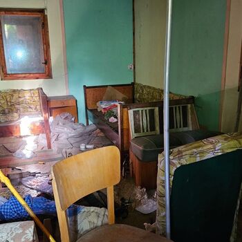 Eine Hütte in der Mitte von Nirgendwo