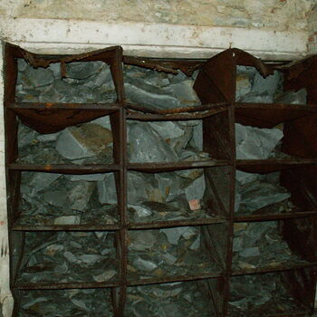 Richard Underground Factory