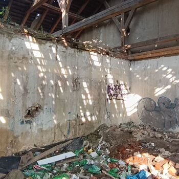 Štemberk - Opuštěná nádražní budova (můj 4. urbex) Štemberk - Opuštěná nádražní budova (můj 4. urbex)