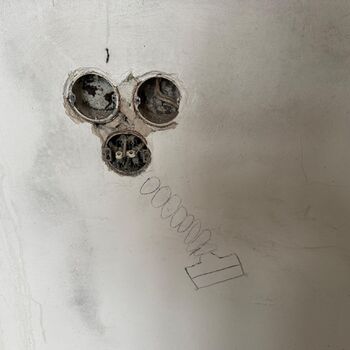 Vláďa má malé péro