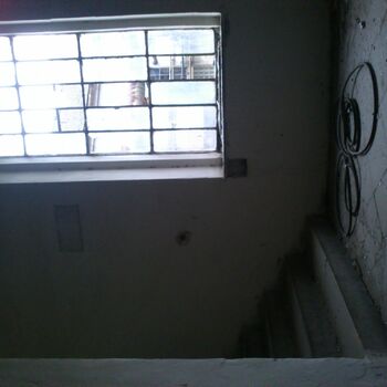 Buňka interiér místnost okno Architektura dům