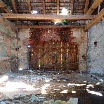 Architektura staré budova starověké zeď