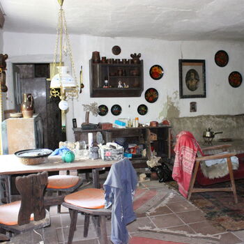 Chaloupka u skleněného ÚDU