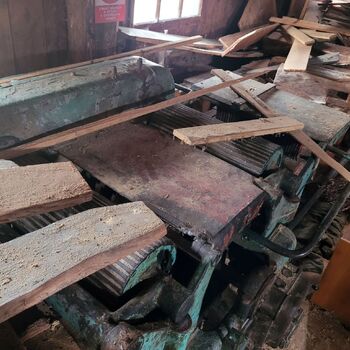 Eine geschäftige Mühle Eine geschäftige Mühle