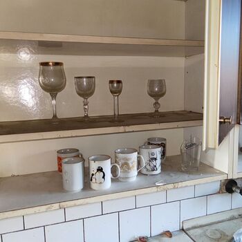 Abandoned farm building_2025