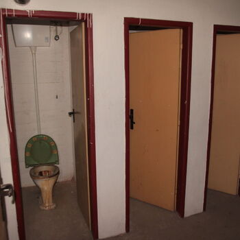 CO shelter under the refrigeration plant