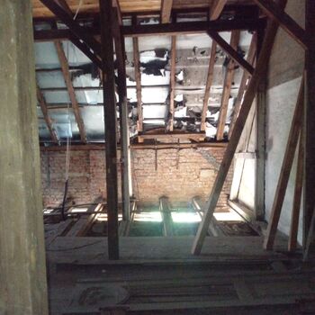 Beautiful, slowly decaying apartment villa.2024 Beautiful, slowly decaying apartment villa.2024
