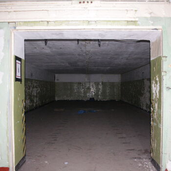 Kam zmizeli Rusové? Opuštěný sklad Javor 50