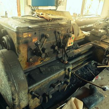 cisterna vozidlo vojenské vozidlo Pásové vozidlo obrněné vozidlo kolová vozidla přeprava