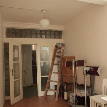 Non-state medical facilities