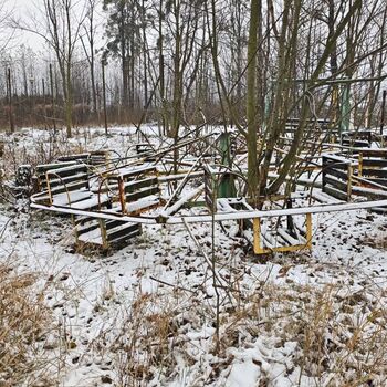 Byly tu satanisté? Opuštěné ROH...