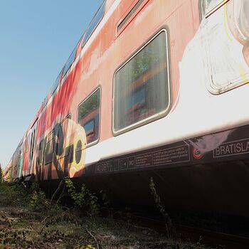 Smutný konec lehátkových a příměstkých vozů RJ