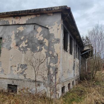 Railway carriages and station building_2024