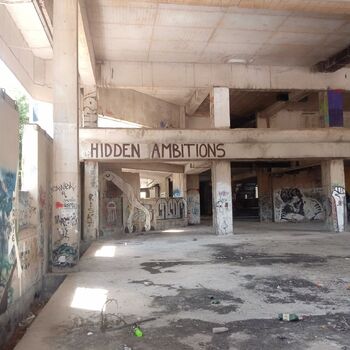 Der legendäre Scharfschützenturm in Mostar. 2024