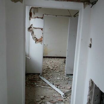 interiér dům místnost dveře domácí