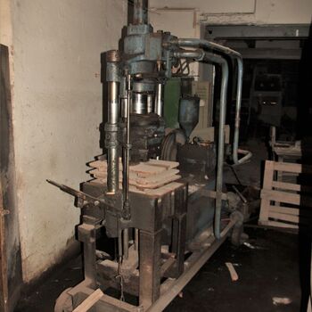 Netypická šamotka Netypická šamotka