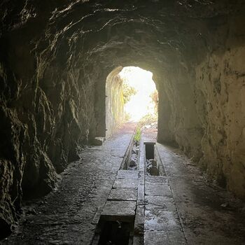 Podzemní velitelské stanoviště, ostrov Vis 2024