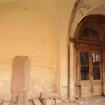 Klášter žebravého řádu Klášter žebravého řádu