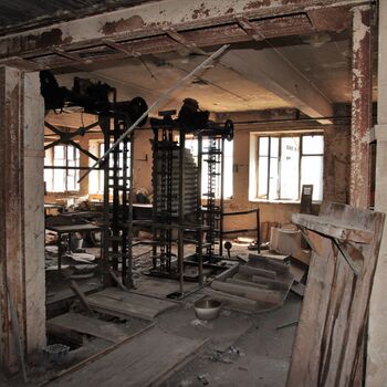 Netypická šamotka Netypická šamotka