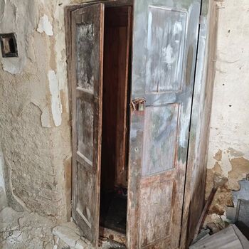 Co zavřelo tento hotel? Opuštěný hotel...