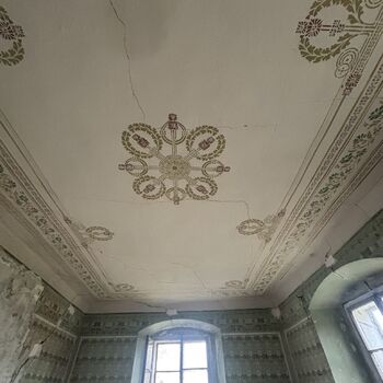 Eine weitere verlassene Burg.