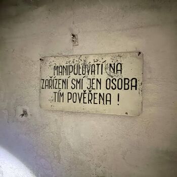 Die Geheimtür ist entdeckt worden...