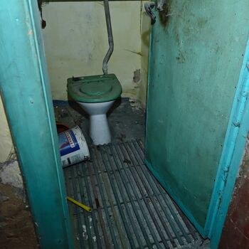 Warum sind sie plötzlich weg? Das Gehöft von Farmer Motloch...