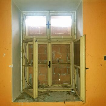 lékárnička skříň nábytek dveře vybavení staré Architektura lékárnička skříň nábytek dveře vybavení staré Architektura