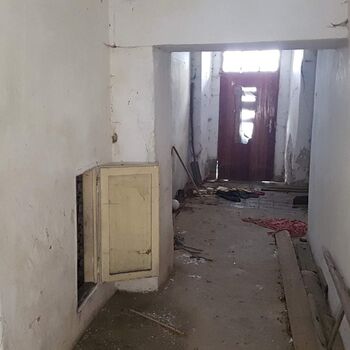 Urbex - House by the road