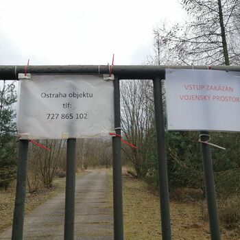 Billboard vývěsní štít struktura Billboard vývěsní štít struktura