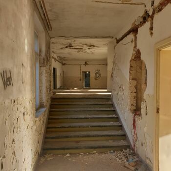 cell prison architecture