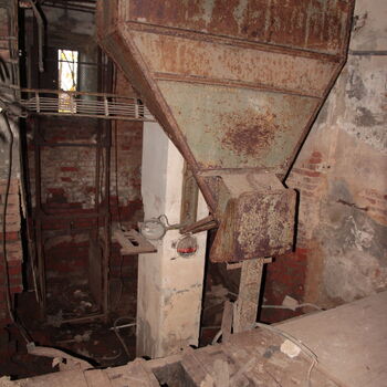 Verlassene Schule der tschechischen Minderheit im Grenzgebiet 2023