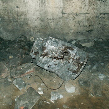 Richard Underground Factory