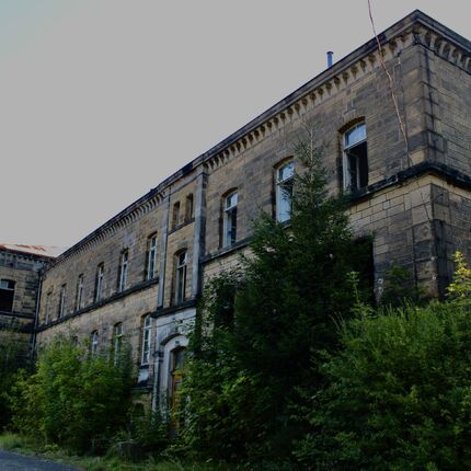 ᴛʀᴀɪɴ ꜱᴛᴀᴛɪᴏɴ ᴛʀᴀɪɴ ꜱᴛᴀᴛɪᴏɴ