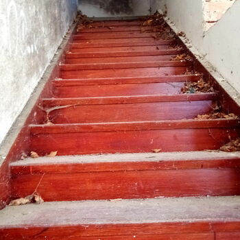 krok podpora zařízení běhounu konstrukční prvek zeď staré