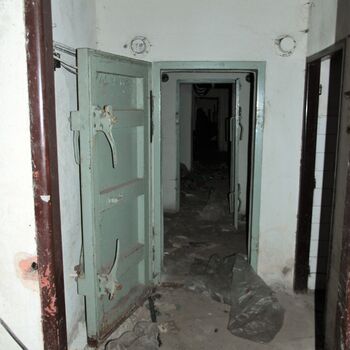 Pod okny Pragovka - poprvé