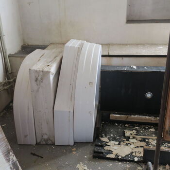 Autodílna ve stavebninách ?