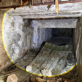 Sedím na kolejích, které nikam nevedou